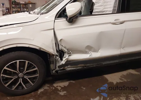 2021 Volkswagen Tiguan 2.0T Se/2.0T Se R-Line Black/2.0T Sel from USA, damaged, VIN 3VV2B7AXXMM12909